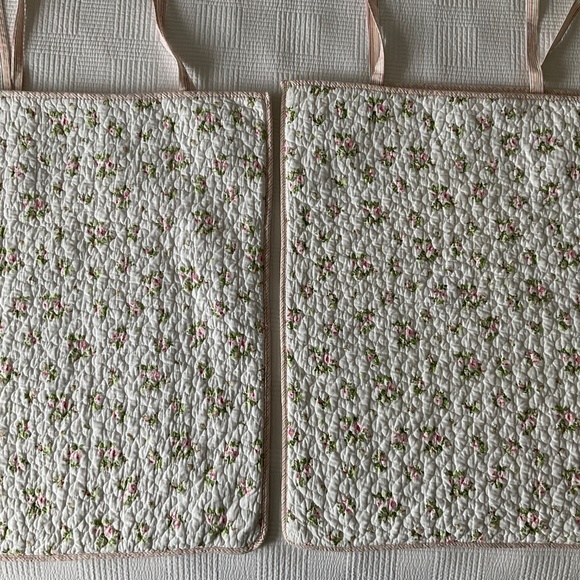 Elena Brunelli Shams Set/2 Quilted Decorative Pillow Covers Butterflies / Roses - Picture 9 of 11